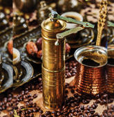 Molino turco para especias o café